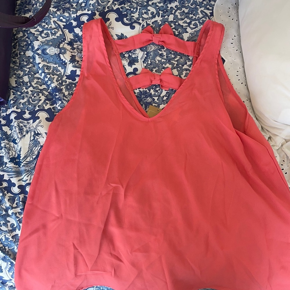 Pink tank top brand new!